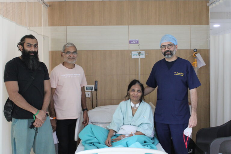 Apollo Hospitals Navi Mumbai team of cardiac experts performs first minimally invasive mitral heart valve replacement in 64-year-old female patient 
